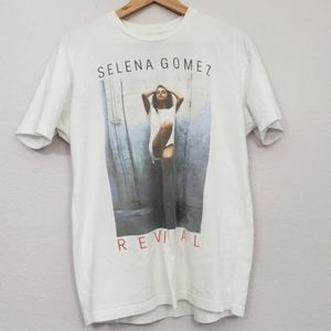 Selena gomez revival tour 2016 graphic tee